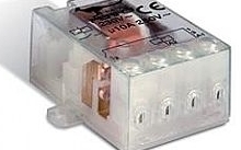 Perry Electric Relè impulsi elettromeccanico con predisposizione condensatore 230V c.